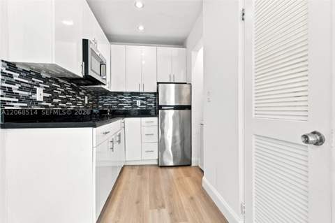 119 Menores Ave 2, Coral Gables FL - photo 9 of 19