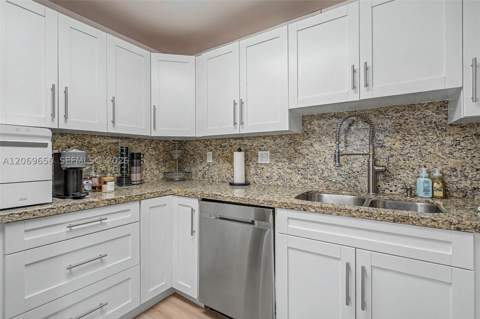 10852 N Kendall Dr 314, Miami FL - photo 7 of 29
