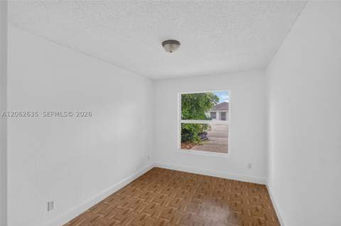 744 SW 9th St, Florida City FL - photo 14 of 34