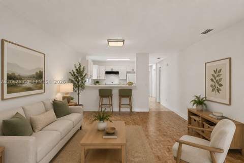 744 SW 9th St, Florida City FL - photo 7 of 34