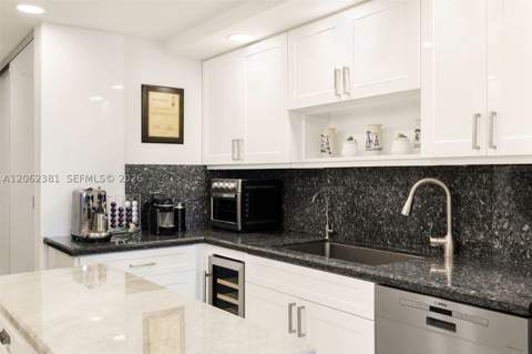2 Grove Isle Dr B1109, Coconut Grove FL - photo 7 of 28