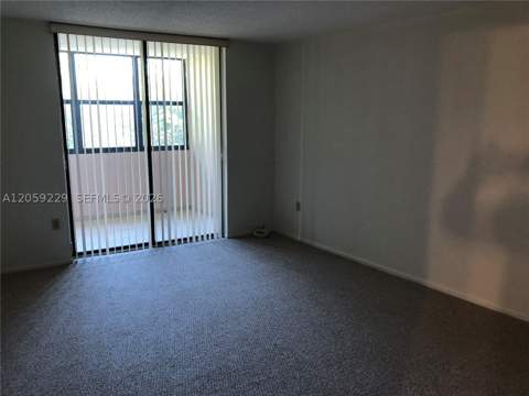 10852 N Kendall Dr 316, Miami FL - photo 13 of 20