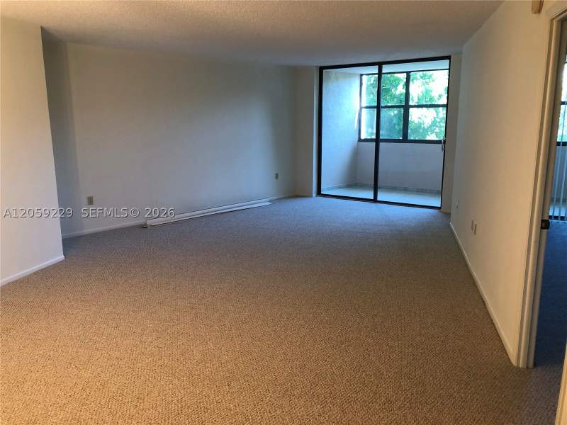 1 bedroom Condominium at 10852 N Kendall Dr 316, Kendall Gate Condo, Miami — photo 3