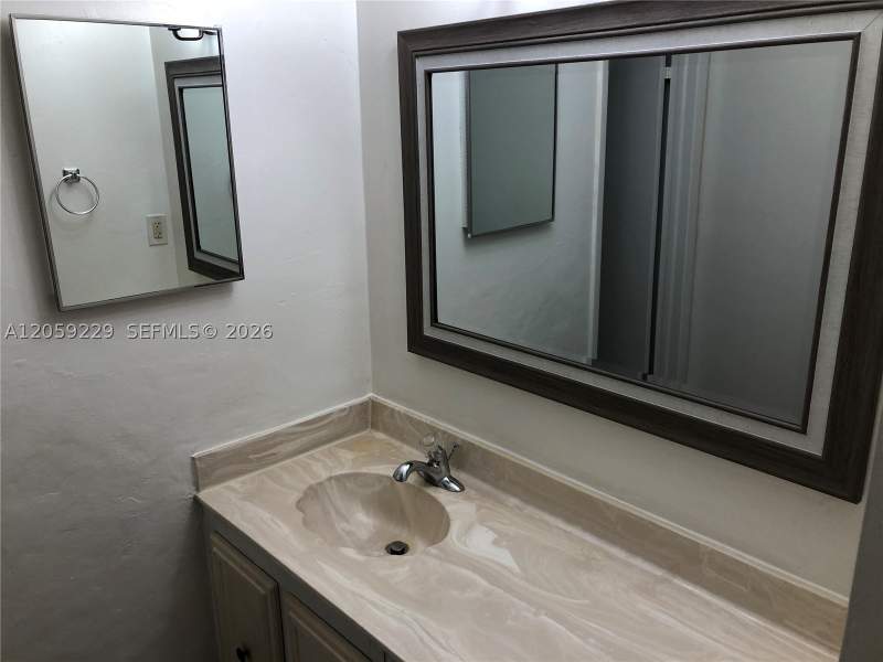1 bedroom Condominium at 10852 N Kendall Dr 316, Kendall Gate Condo, Miami — photo 4