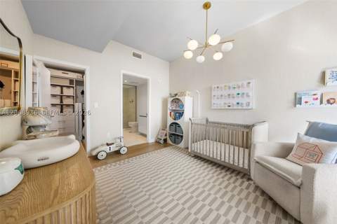 2678 Tigertail Ave 1806, Miami FL - photo 14 of 57