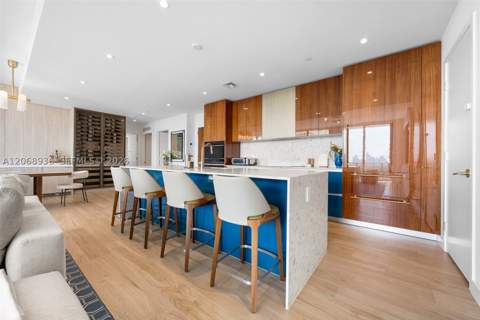 2678 Tigertail Ave 1806, Miami FL - photo 7 of 57