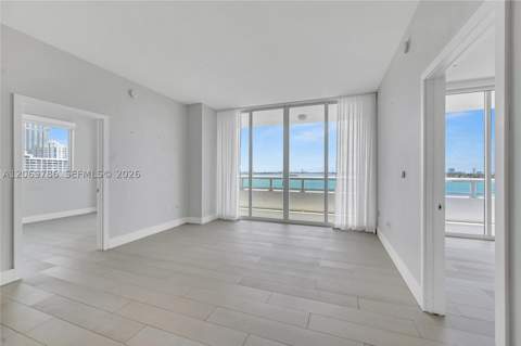 1800 N Bayshore Dr 809, Miami FL - photo 13 of 45
