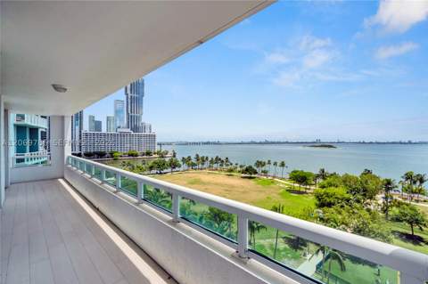 1800 N Bayshore Dr 809, Miami FL - photo 6 of 45