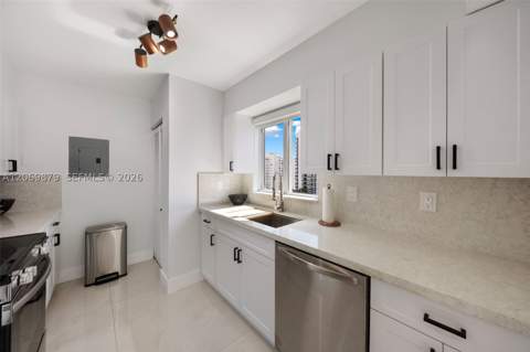 5900 Collins Ave 1204, Miami Beach FL - photo 12 of 40