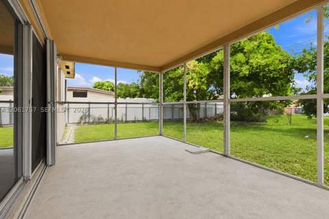 1760 NW 187th Ter, Miami Gardens FL - photo 24 of 30