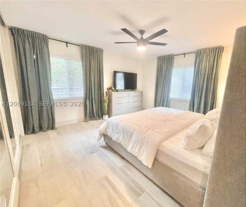 626 Meridian Ave 1, Miami Beach FL - photo 9 of 13
