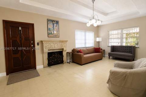 2347 SW 2nd St, Miami FL - photo 11 of 26