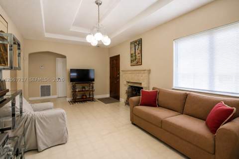 2347 SW 2nd St, Miami FL - photo 12 of 26