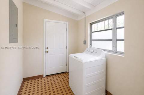 2347 SW 2nd St, Miami FL - photo 18 of 26