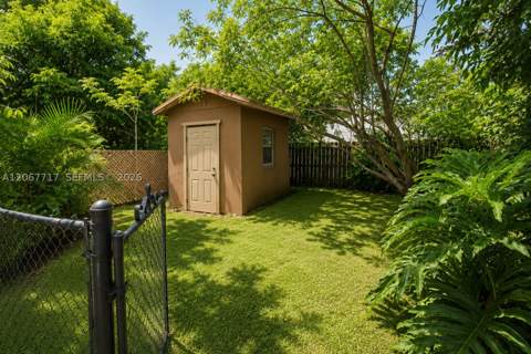 2347 SW 2nd St, Miami FL - photo 23 of 26
