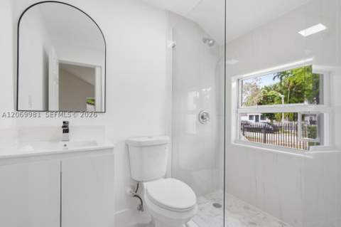 4122 NW 11th Pl, Miami FL - photo 18 of 34