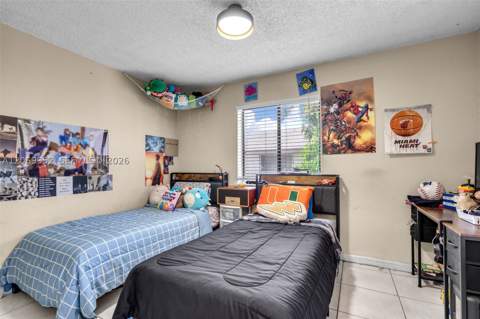 2421 W 52nd Pl 2-1, Hialeah FL - photo 14 of 27