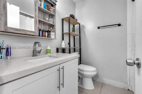 2421 W 52nd Pl 2-1, Hialeah FL - photo 16 of 27