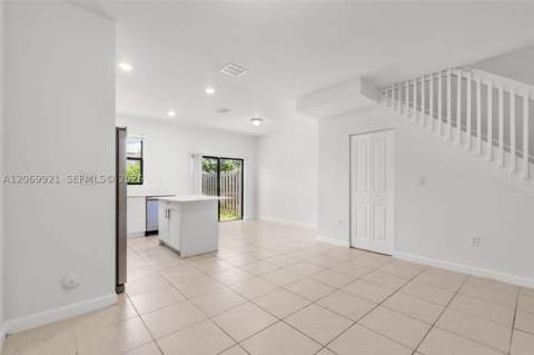 28637 SW 132nd Ct, Homestead FL - photo 11 of 33