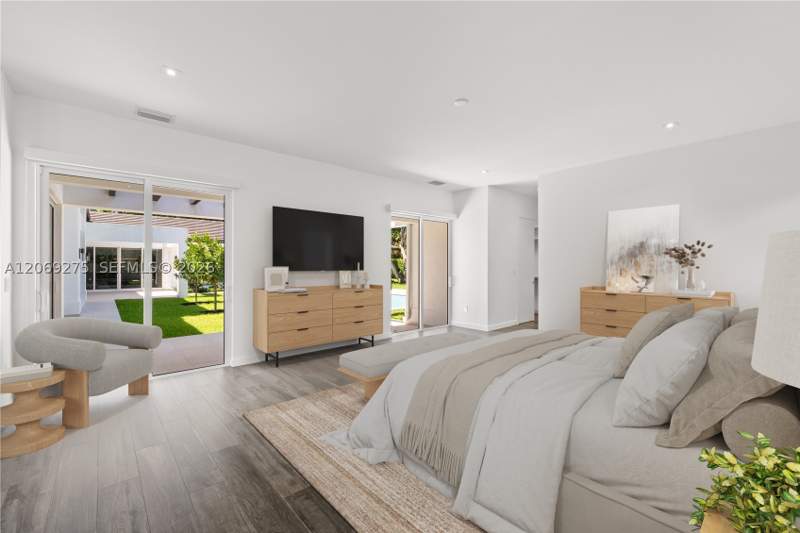 6 bedroom SingleFamilyResidence at 9025 SW 114th St, Brenda Estates, Miami — photo 5