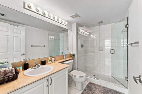 1155 Brickell Bay Drive 2802, Miami FL - photo 19 of 36