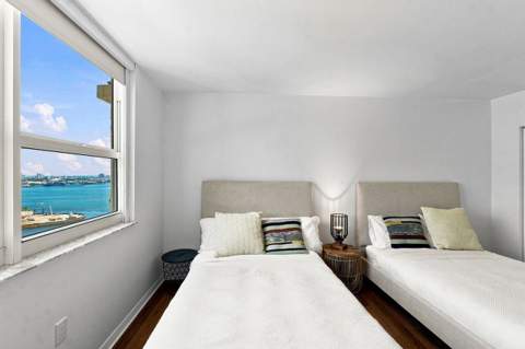 1155 Brickell Bay Drive 2802, Miami FL - photo 22 of 36