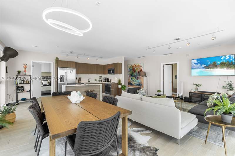 2 bedroom Condominium at 1600 SW 1st Ave 1202, Le Parc At Brickell Condo, Miami — photo 4