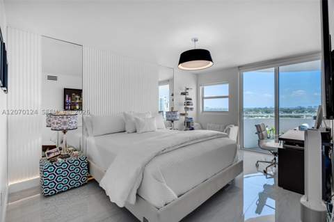6301 Collins Ave 1207, Miami Beach FL - photo 11 of 31