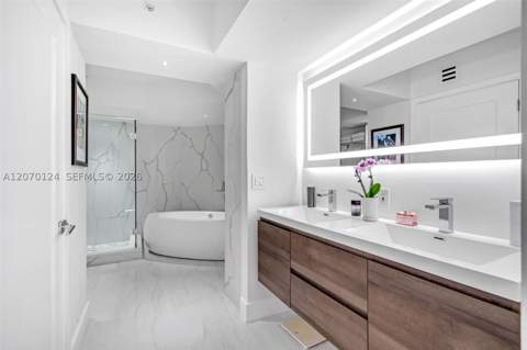 6301 Collins Ave 1207, Miami Beach FL - photo 12 of 31