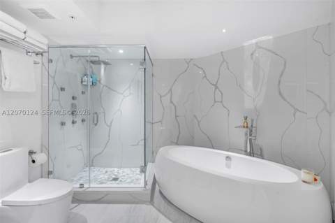 6301 Collins Ave 1207, Miami Beach FL - photo 14 of 31