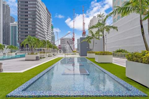 690 SW 1st Ct 2507, Miami FL - photo 18 of 34