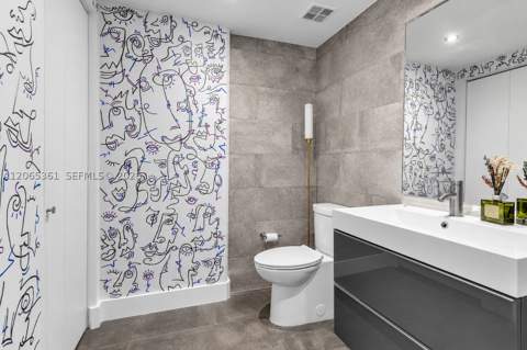 690 SW 1st Ct 2507, Miami FL - photo 7 of 34