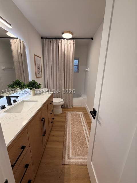 18608 SW 93rd Pl, Cutler Bay FL - photo 19 of 38