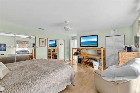 15735 SW 153rd Ave, Miami FL - photo 14 of 52