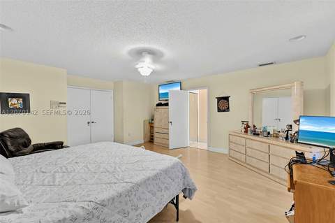 15735 SW 153rd Ave, Miami FL - photo 15 of 52