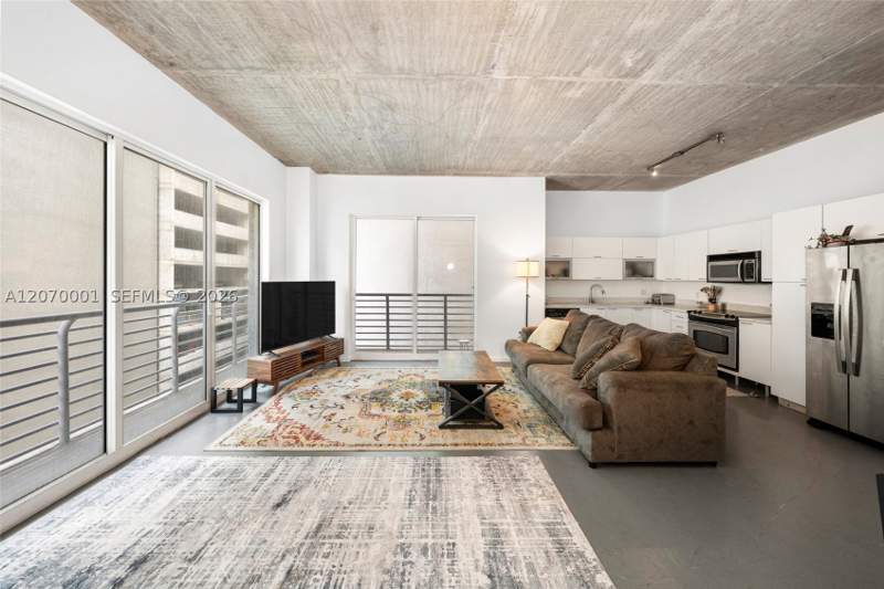 2 bedroom Condominium at 234 NE 3rd St 602, The Loft Downtown Condo, Miami — photo 2