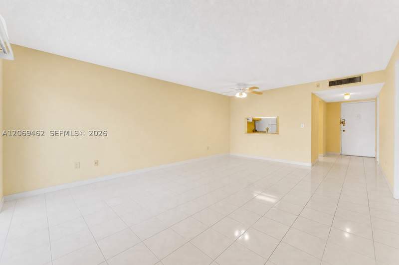 1 bedroom Condominium at 6545 Indian Creek Drive 408, Clinton Condo, Miami Beach — photo 4