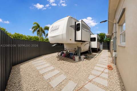 27925 SW 163rd Ave, Homestead FL - photo 18 of 19