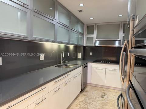 90 Edgewater Dr Ph15, Coral Gables FL - photo 12 of 36