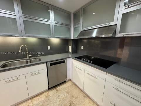 90 Edgewater Dr Ph15, Coral Gables FL - photo 16 of 36