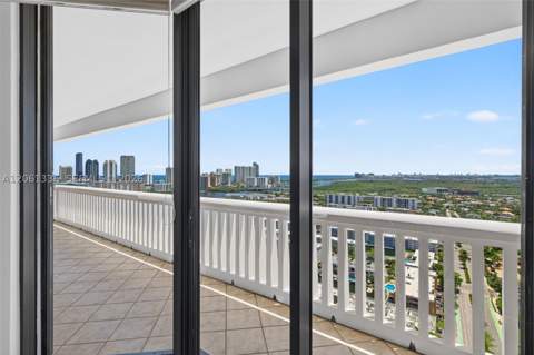 2000 Island Blvd 3008, Aventura FL - photo 19 of 50