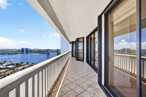 2000 Island Blvd 3008, Aventura FL - photo 9 of 50