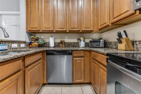 14211 SW 272nd Ln, Homestead FL - photo 17 of 49