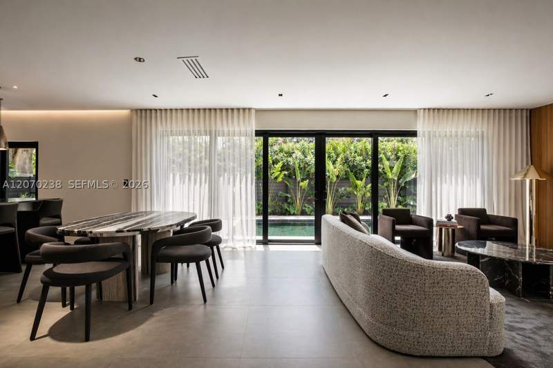 4 bedroom SingleFamilyResidence at 2110 NE 191st Dr, Sky Lake, North Miami Beach — photo 2