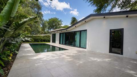2110 NE 191st Dr, North Miami Beach FL - photo 8 of 15