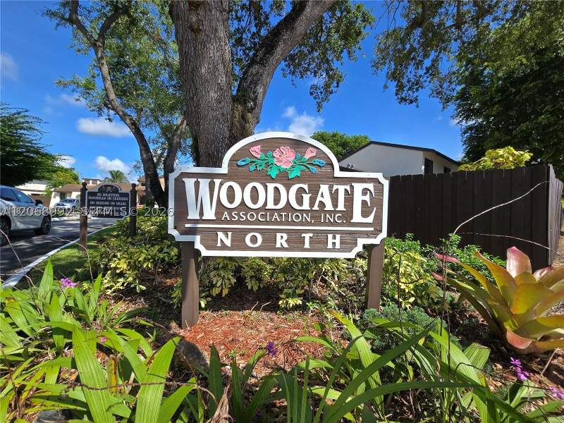 2 bedroom Townhouse at 12817 SW 67th Ter, Woodgate North, Miami — photo 4