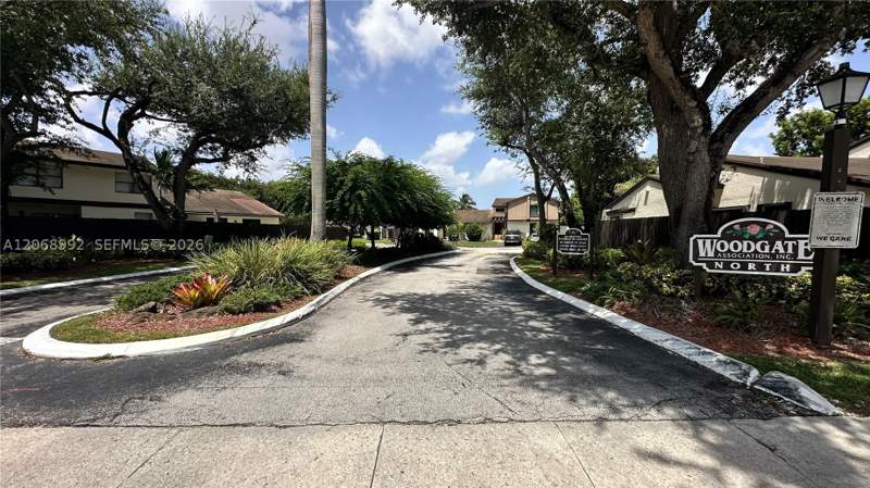 2 bedroom Townhouse at 12817 SW 67th Ter, Woodgate North, Miami — photo 5