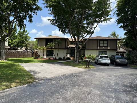 12817 SW 67th Ter, Miami FL - photo 6 of 53