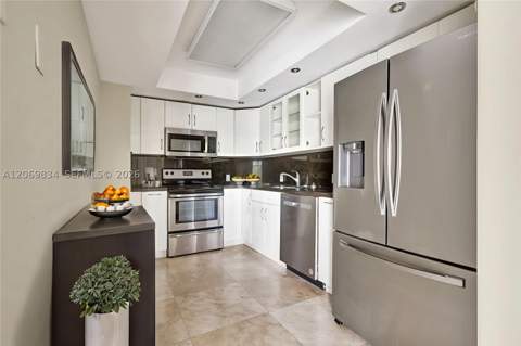 20100 W Country Club Dr 204, Aventura FL - photo 12 of 24