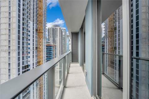 121 NE 5th St 3309, Miami FL - photo 13 of 38